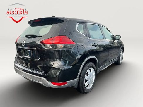 Used 2017 Nissan Rogue S FWD image 5