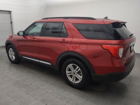 Used 2022 Ford Explorer XLT RWD image 3