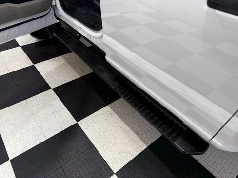 Used 2018 Ford F550 4x4 Crew Cab Super Duty image 31