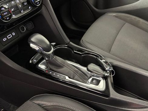 Used 2022 Buick Encore GX Select w/ Experience Buick Package FWD image 21