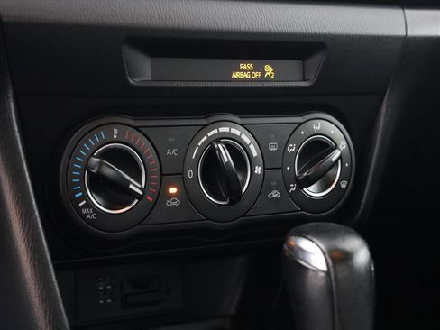 Used 2015 MAZDA MAZDA3 i Touring image 14