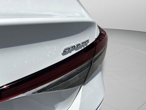 Used 2025 Honda Civic Sport image 22