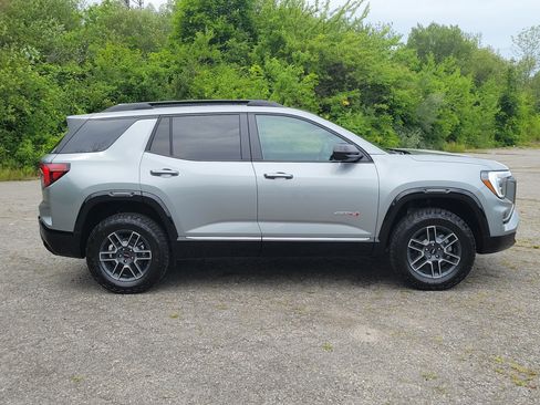 New 2027 GMC Terrain AT4 w/ Convenience Package III AWD/4WD image 8