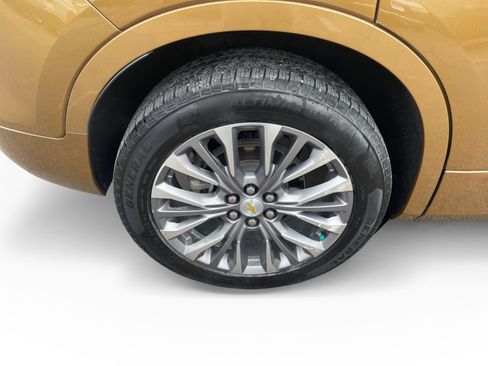 Used 2019 Chevrolet Blazer Premier w/ Driver Confidence II Package image 16