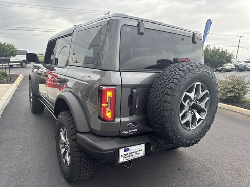 New 2025 Ford Bronco Badlands image 6