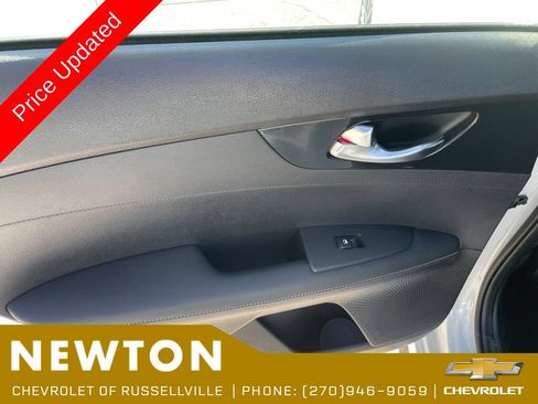 Used 2023 Kia Forte GT-Line FWD image 36
