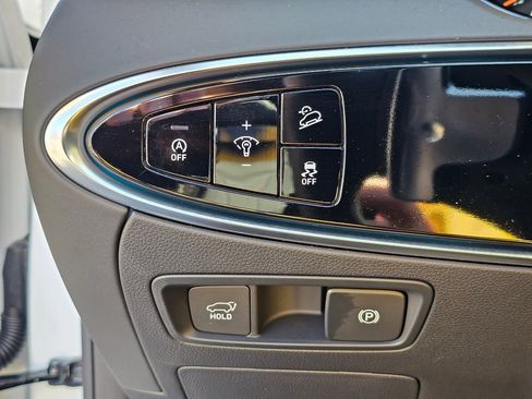 Certified 2025 Genesis GV70 3.5T Sport w/ Sport Advanced Package image 34