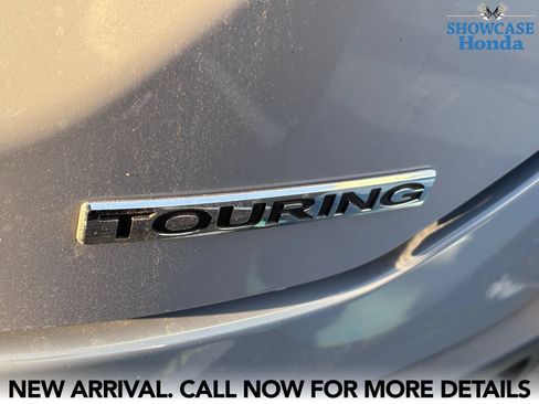 Used 2025 Honda Pilot Touring image 11