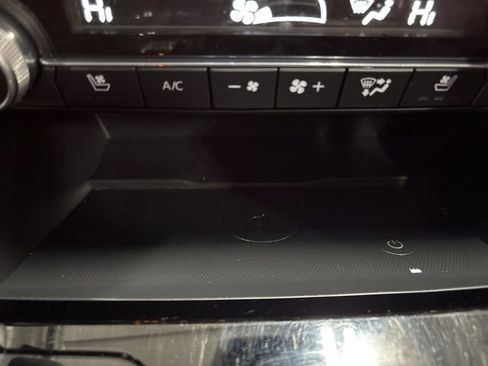 Used 2023 MAZDA CX-9 Carbon Edition image 27