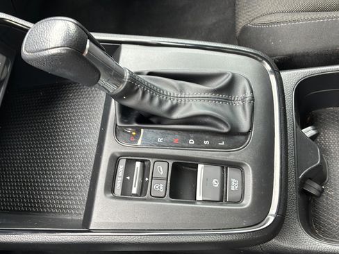 Used 2023 Honda CR-V LX image 38