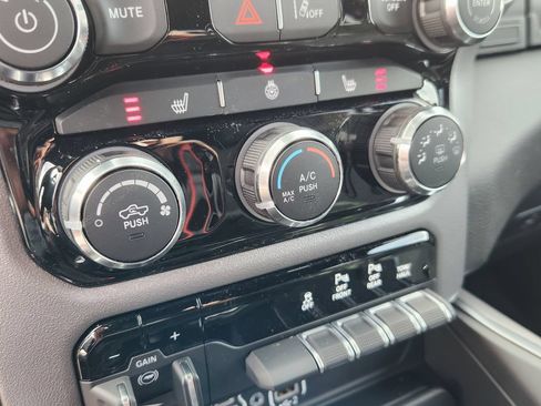 New 2026 RAM 1500 Big Horn w/ Night Edition AWD/4WD image 13