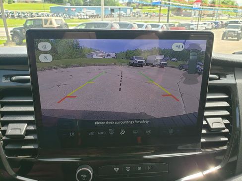 Used 2023 Ford Transit 350 XLT RWD image 23