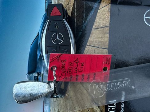 Used 2019 Mercedes-Benz GLA 250 4MATIC image 13