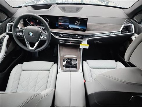 New 2026 BMW X5 xDrive40i image 15