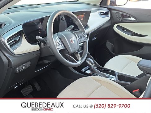 Used 2024 Buick Encore GX Preferred FWD image 11