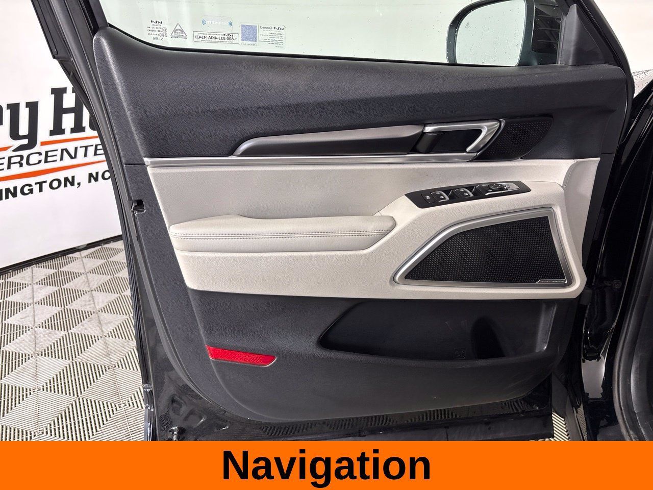 Used 2024 Kia Telluride S w/ S Sunroof Package AWD/4WD image 11