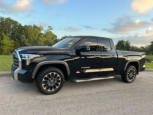 Used 2022 Toyota Tundra Limited AWD/4WD image 2