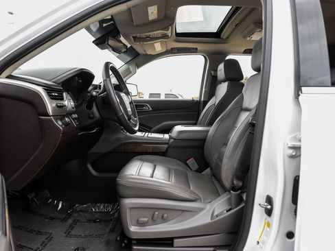 Used 2018 GMC Yukon Denali w/ Denali Ultimate Package image 3