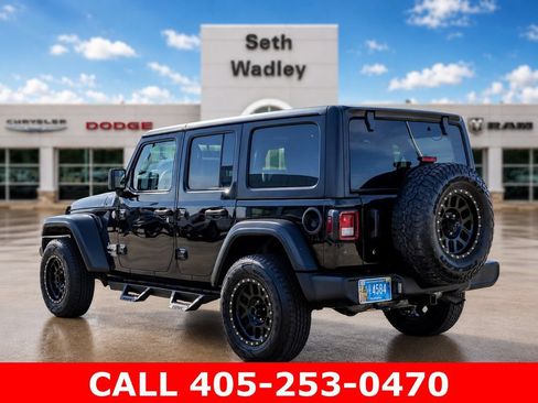 Used 2018 Jeep Wrangler Unlimited Sport S AWD/4WD image 5