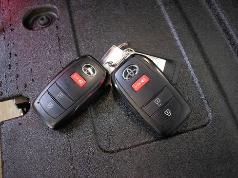 Used 2026 Toyota Tacoma TRD Sport AWD/4WD image 22