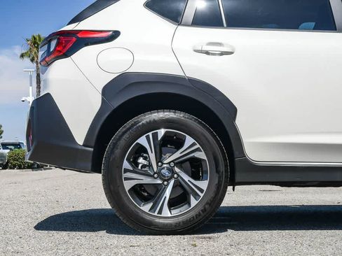 Used 2024 Subaru Crosstrek 2.0i Premium image 10