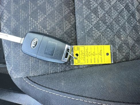 Used 2020 Kia Rio S FWD image 23
