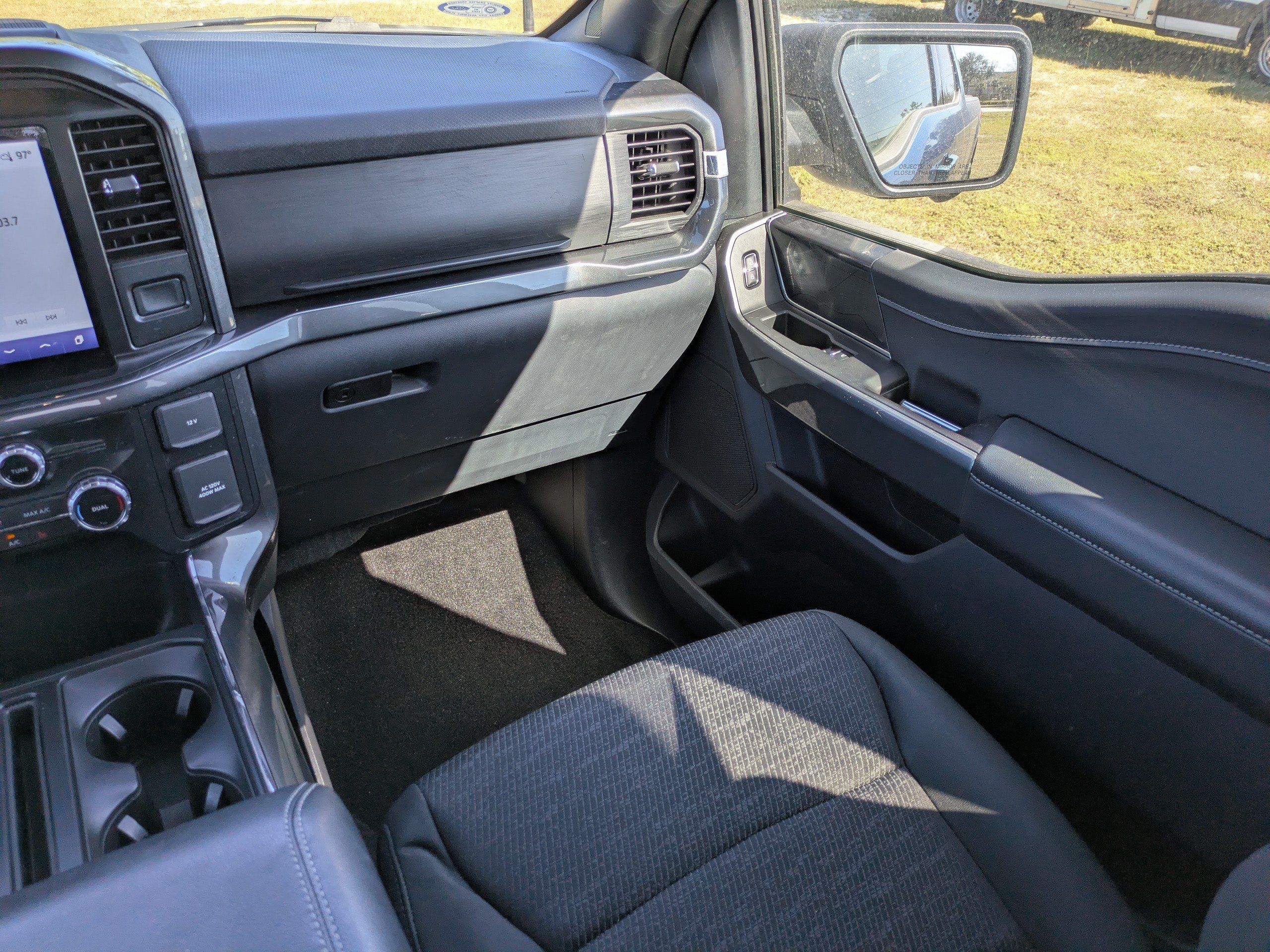 Used 2022 Ford F150 XLT w/ Equipment Group 302A High AWD/4WD image 16
