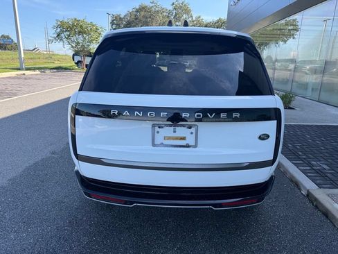 Used 2023 Land Rover Range Rover SE AWD/4WD image 4