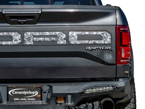 Used 2019 Ford F150 Raptor w/ Equipment Group 802A Luxury image 54