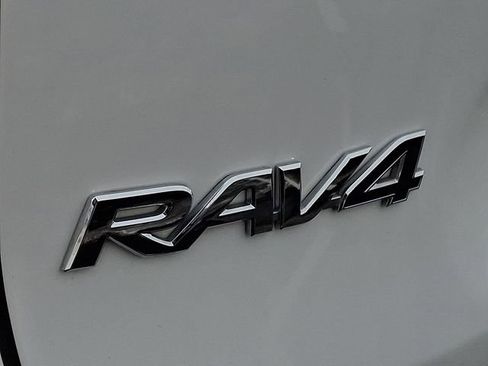 Certified 2024 Toyota RAV4 XLE image 28