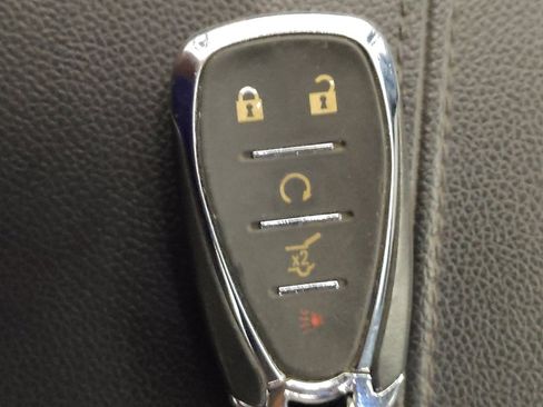 Used 2019 Chevrolet Equinox Premier FWD image 32