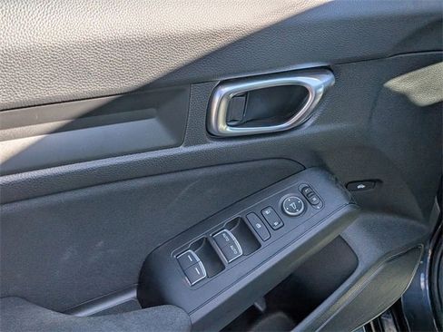 Used 2024 Honda Civic Sport image 13