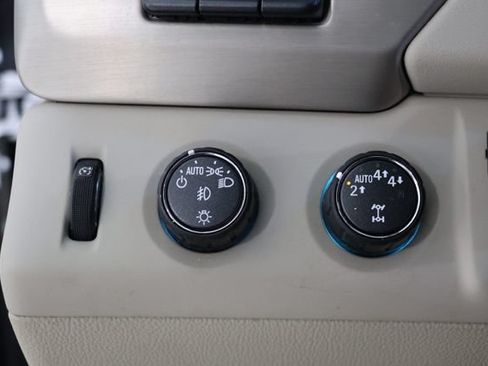 Used 2019 GMC Yukon Denali w/ Open Road Package AWD/4WD image 24