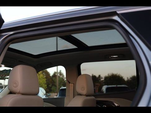 Used 2019 GMC Terrain Denali w/ Comfort Package image 18