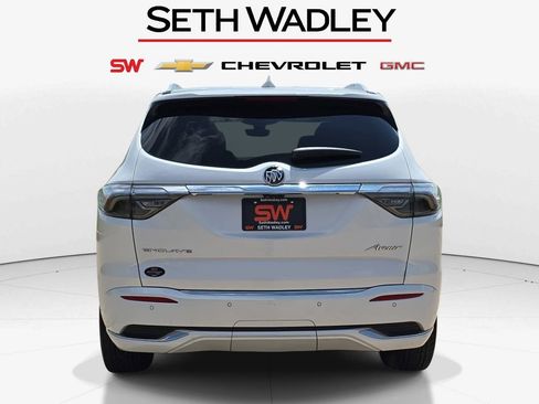 Used 2024 Buick Enclave Avenir w/ Trailering Package, 5000 lbs. FWD image 6
