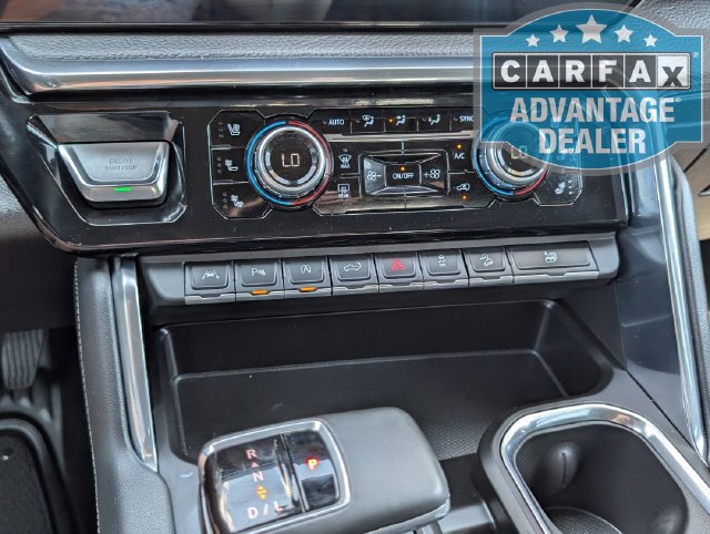 Used 2024 GMC Sierra 1500 Denali w/ Technology Package AWD/4WD image 11