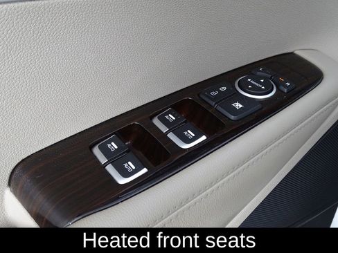 Used 2019 Kia Sorento EX image 18