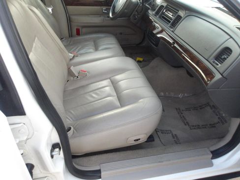 Used 2006 Mercury Grand Marquis LS image 10