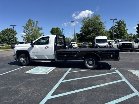 Used 2025 Chevrolet Silverado 3500 W/T w/ WT Convenience Package AWD/4WD image 34