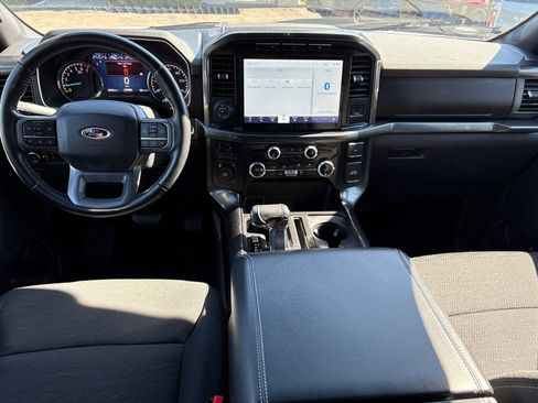 Used 2022 Ford F150 XLT w/ Equipment Group 302A High image 12