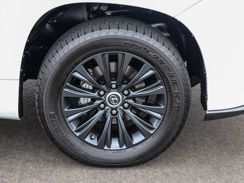Certified 2023 Lexus GX 460 Premium AWD/4WD image 10