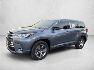 Used 2019 Toyota Highlander Limited Platinum video 1