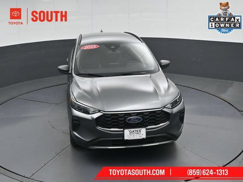 Used 2025 Ford Escape ST-Line AWD/4WD image 46