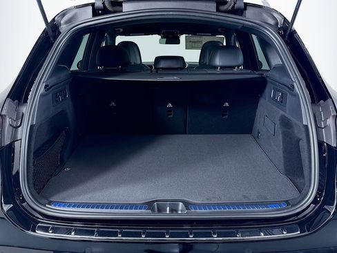 New 2026 Mercedes-Benz GLC 300 4MATIC image 22