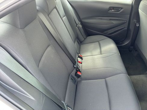 Used 2025 Toyota Corolla LE FWD image 24