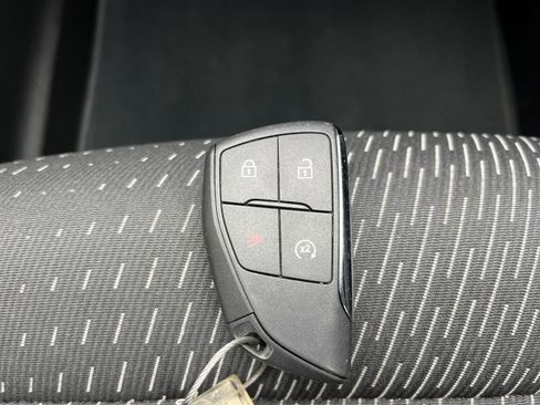 Used 2025 Chevrolet Equinox LT image 22