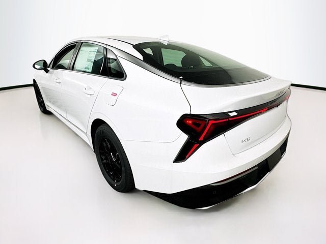 New 2025 Kia K5 LXS FWD image 7