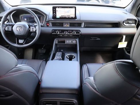 New 2025 Honda Pilot Black Edition image 11