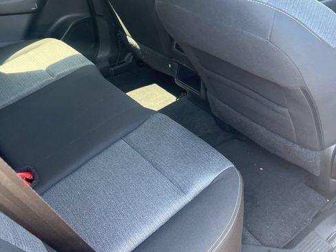 Used 2022 Nissan Rogue S AWD/4WD image 21