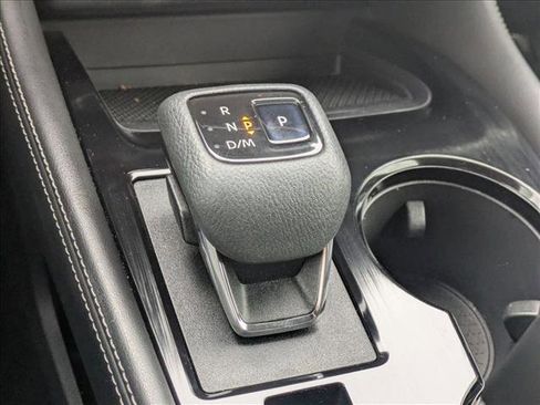 Used 2021 Nissan Rogue SL image 12